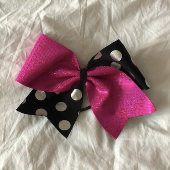 Cheer bows - Picture 3 of 7